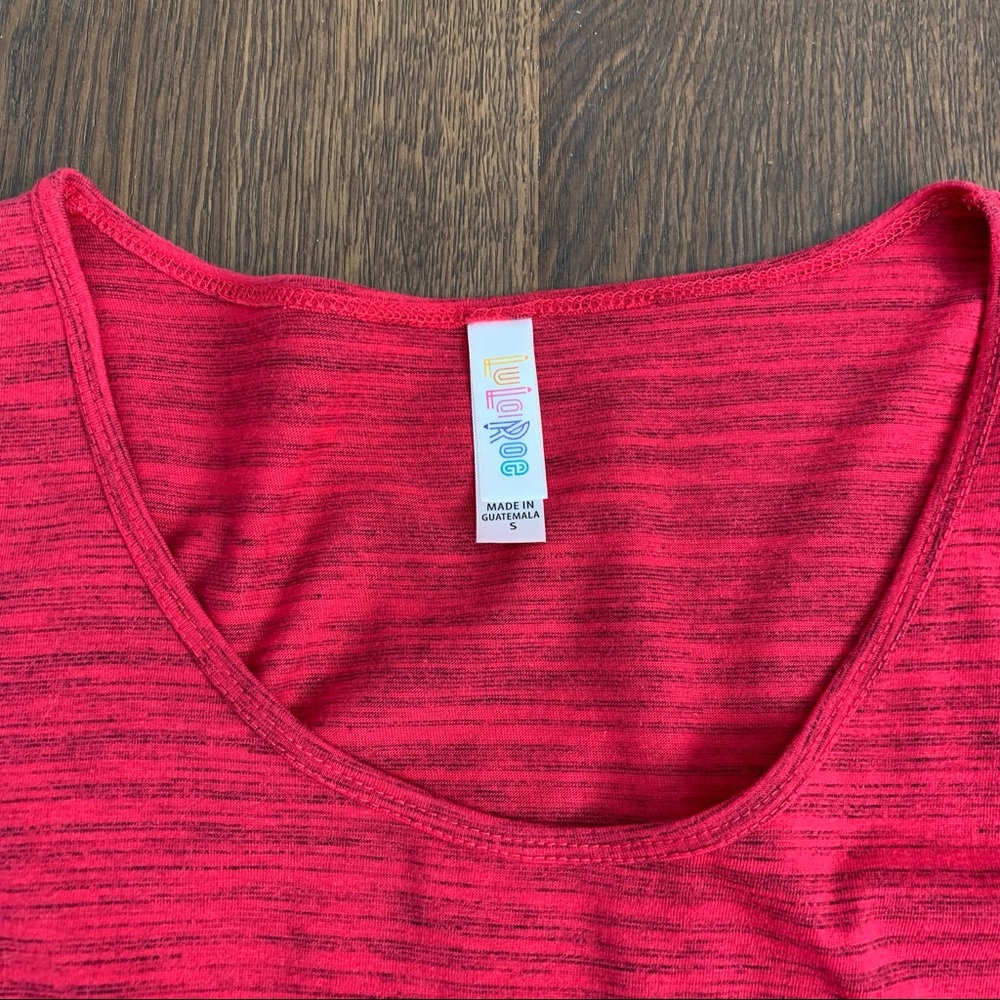 LuLaRoe Classic Tee Red Striped - Picture 3 of 6